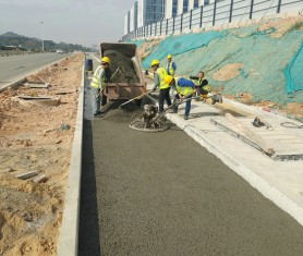 【透水混凝土】廣州知識(shí)城市政道路施工進(jìn)行中！